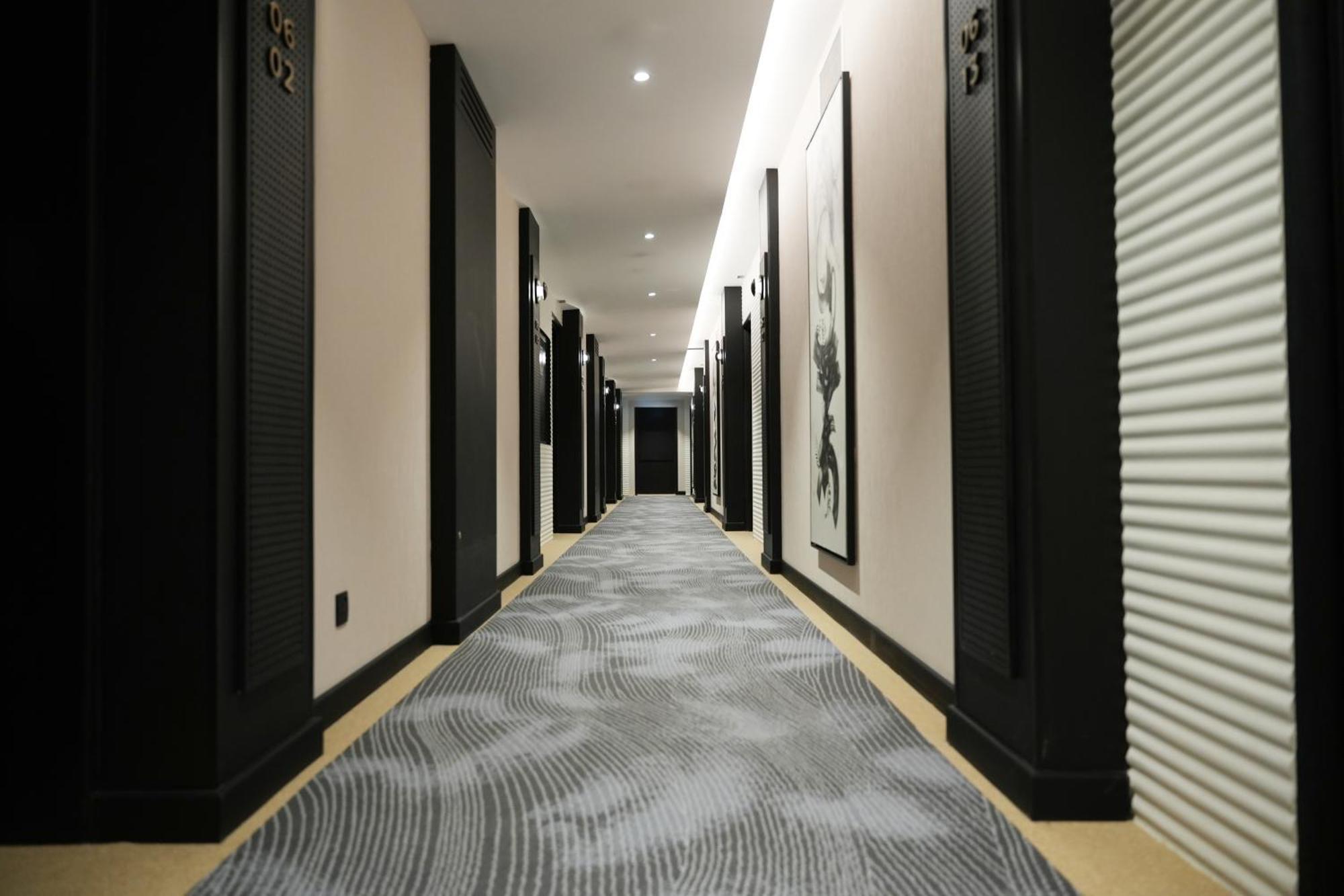 Novotel Riyadh Al Anoud Экстерьер фото
