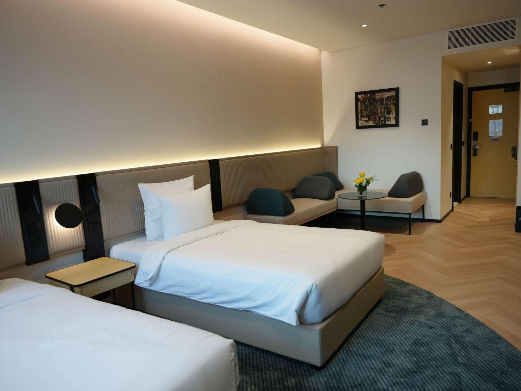 Novotel Riyadh Al Anoud Экстерьер фото