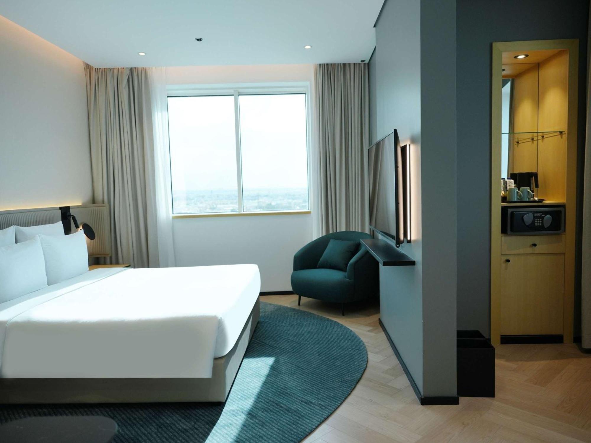 Novotel Riyadh Al Anoud Экстерьер фото